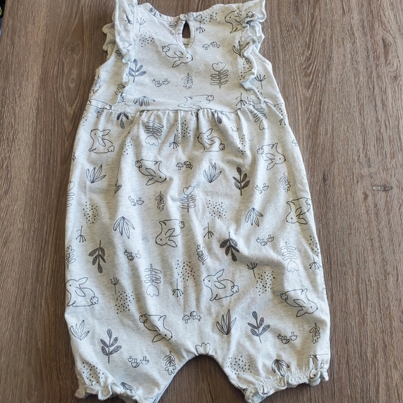Carters 18 M Romper - Picture 2 of 6